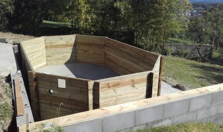 Constructeur de piscines bois sur mesure Thiers 
