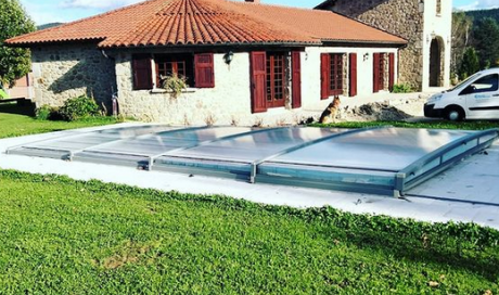 Piscine 8 x 4 avec son dôme